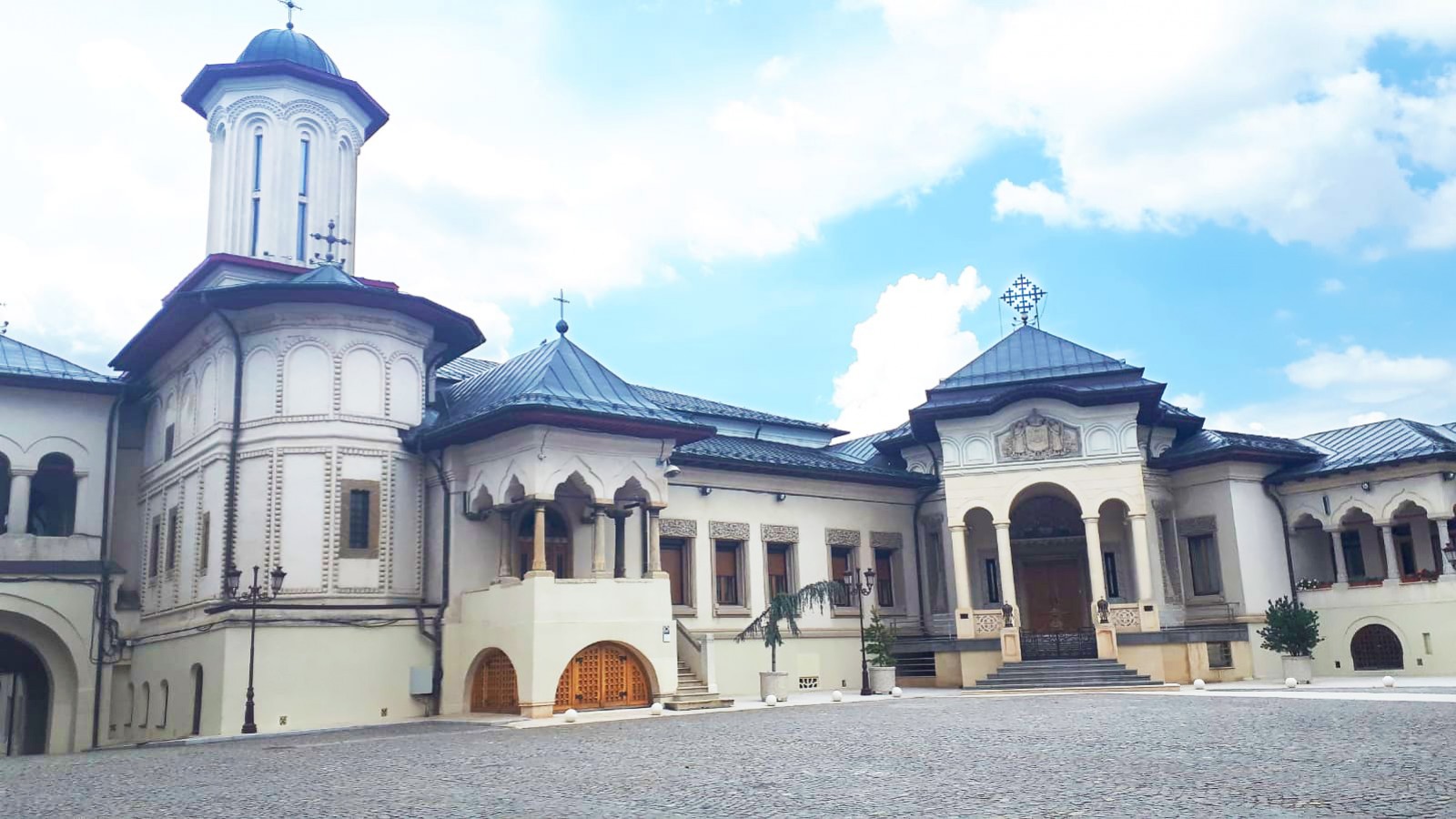 Explorează Bucureștiul: La pas pe Dealul Patriarhiei și zona învecinată