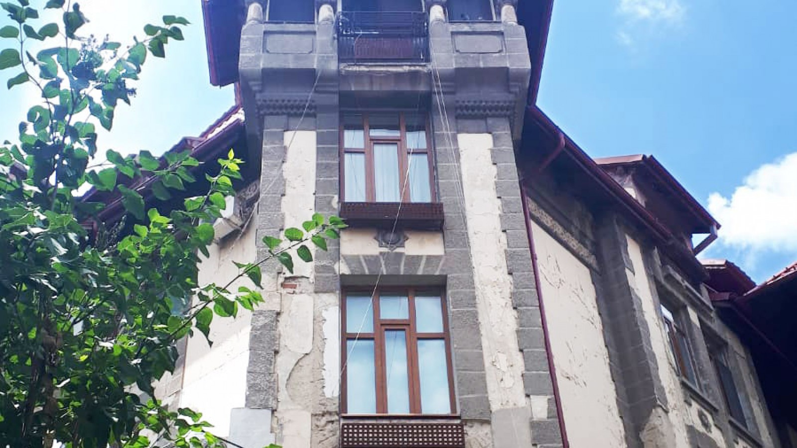 Explorează Bucureștiul: La pas pe Dealul Patriarhiei și zona învecinată