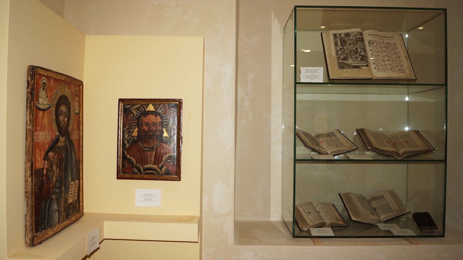 Muzeul de arta religioasa Museikon Alba Iulia