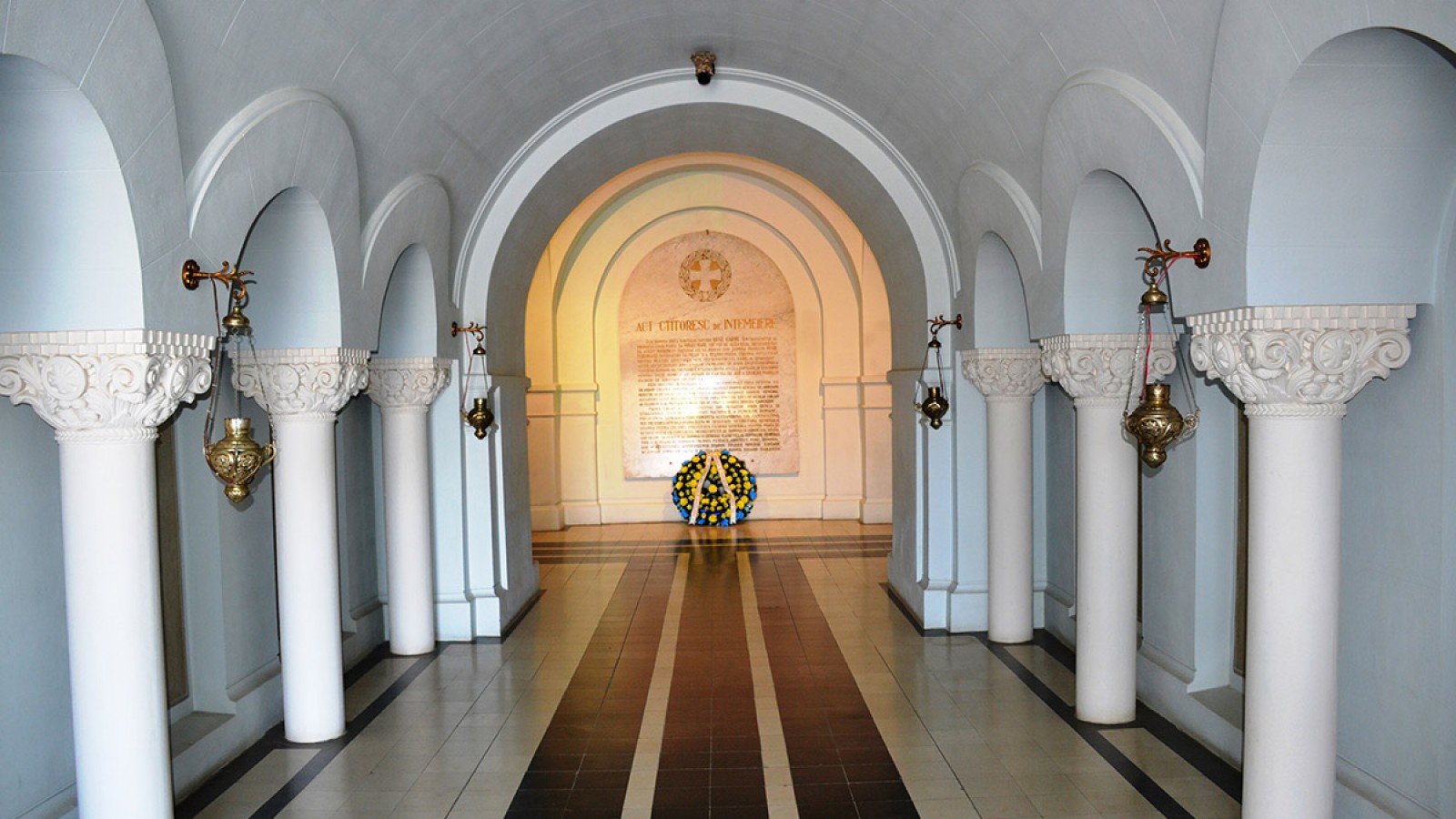 Muzeul si Mausoleul Eroilor de la Marasesti